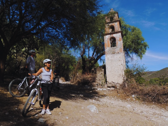 Bike Tour Presa Allende2